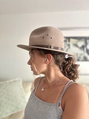 Tan Wool Safari Fedora - The Village Hatter - Leather Band - Size 6 7/8 (S)